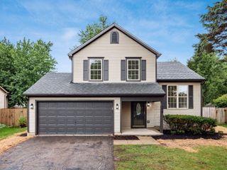 219 Pinoak Court, Delaware, OH 43015
