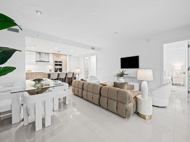 100 E Las Olas Boulevard 1802, Fort Lauderdale, FL 33301