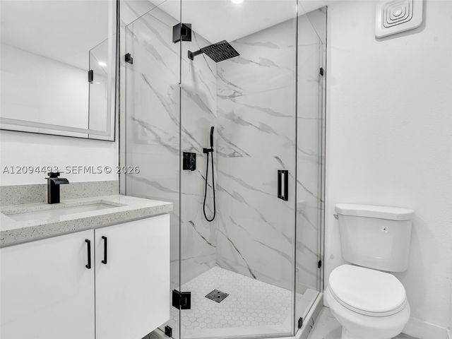 2805 NW 7th Ct, Fort Lauderdale, FL 33311