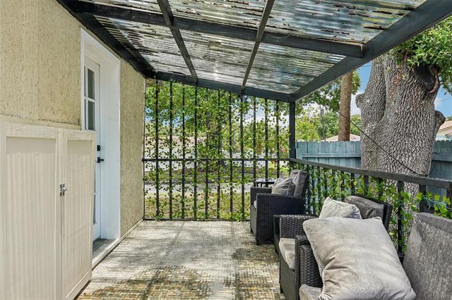 8514 N BRANCH AVENUE, Tampa, FL 33604