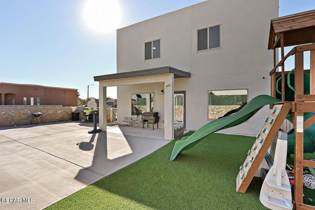 13589 LAWKLAND Street, Horizon City, TX 79928