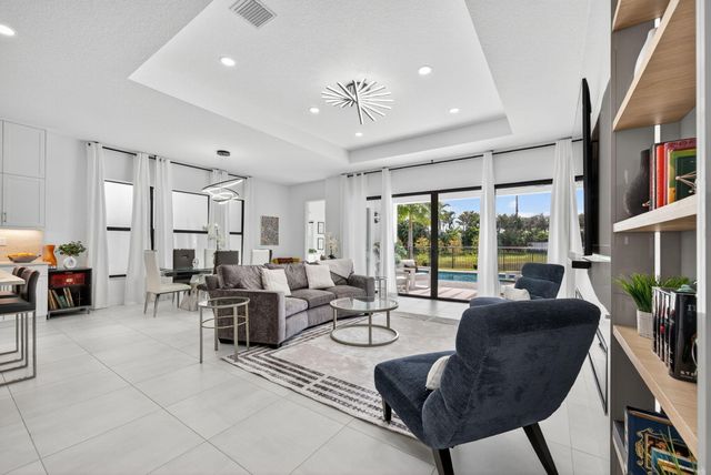 8252 Essex Country Club Drive, Boca Raton, FL 33434