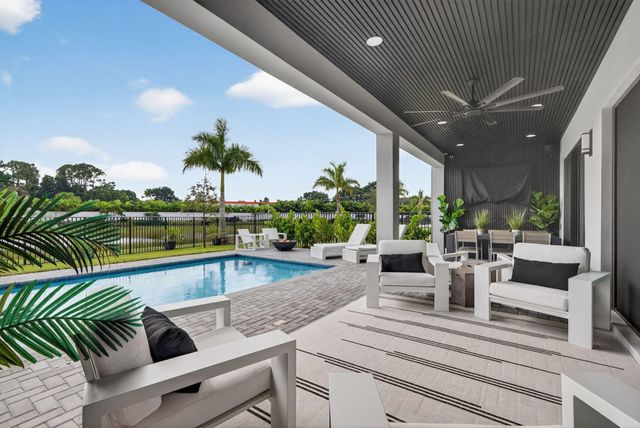 8252 Essex Country Club Drive, Boca Raton, FL 33434