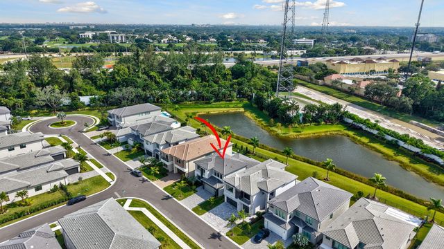 8252 Essex Country Club Drive, Boca Raton, FL 33434