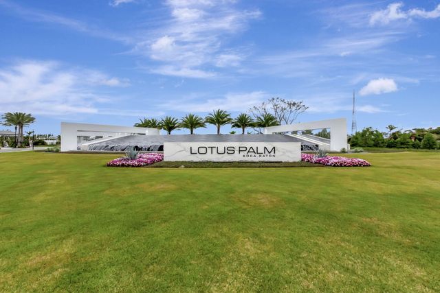 8252 Essex Country Club Drive, Boca Raton, FL 33434