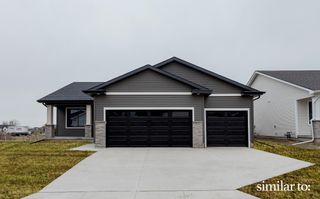 595 NW Compass Avenue, Waukee, IA 50263