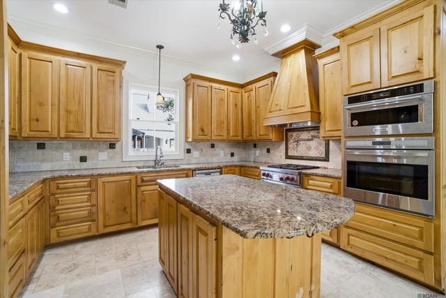 926 Crown Alley, Baton Rouge, LA 70806