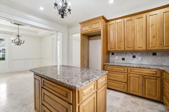 926 Crown Alley, Baton Rouge, LA 70806