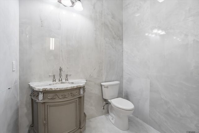 926 Crown Alley, Baton Rouge, LA 70806