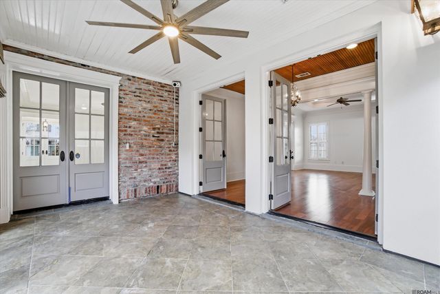 926 Crown Alley, Baton Rouge, LA 70806