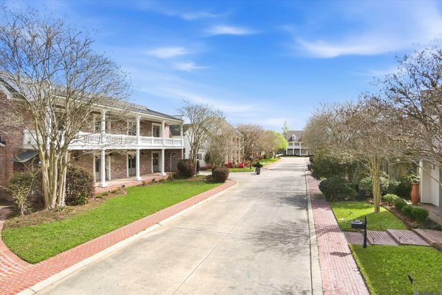 926 Crown Alley, Baton Rouge, LA 70806