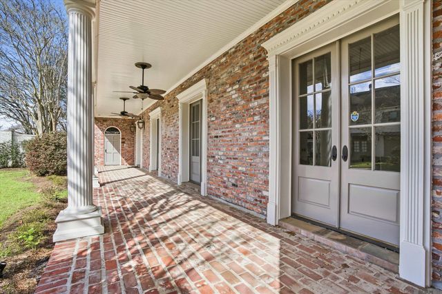 926 Crown Alley, Baton Rouge, LA 70806