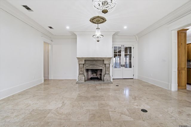 926 Crown Alley, Baton Rouge, LA 70806