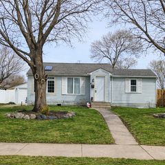 120 Frost Street W, South Saint Paul, MN 55075