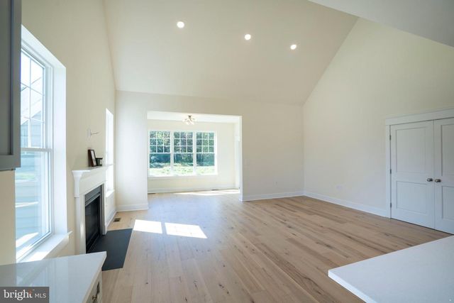 142 APPLE VIEW DR, State College, PA 16801