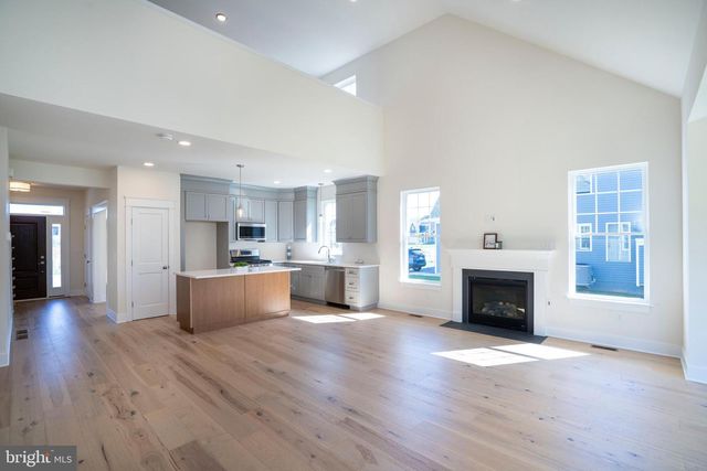 142 APPLE VIEW DR, State College, PA 16801