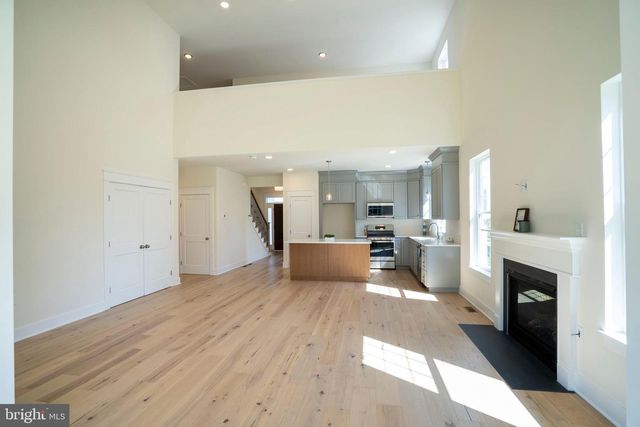 142 APPLE VIEW DR, State College, PA 16801