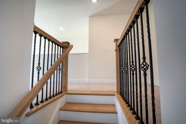 142 APPLE VIEW DR, State College, PA 16801