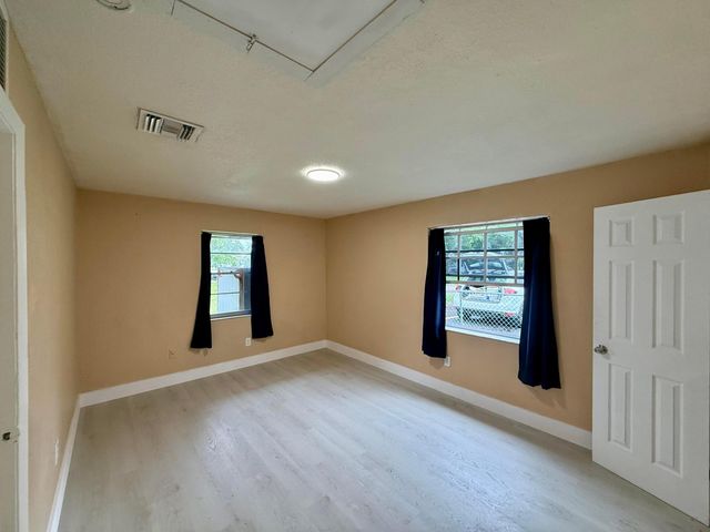 5905 NW 23rd Street, Lauderhill, FL 33313