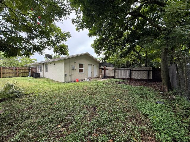 5905 NW 23rd Street, Lauderhill, FL 33313