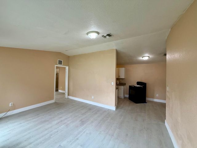 5905 NW 23rd Street, Lauderhill, FL 33313