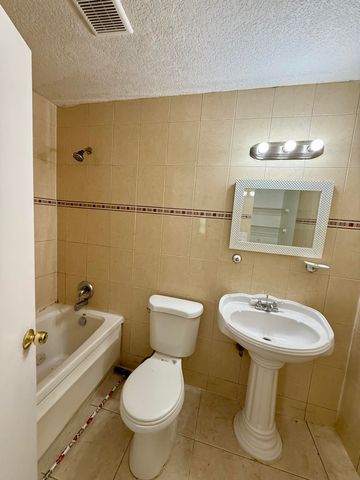 5905 NW 23rd Street, Lauderhill, FL 33313