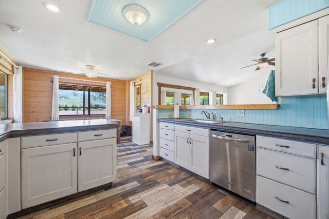 31393 Dahlem Drive, Exeter, CA 93221