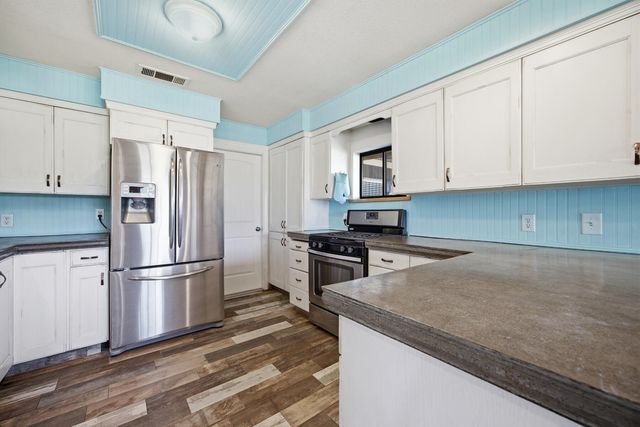 31393 Dahlem Drive, Exeter, CA 93221