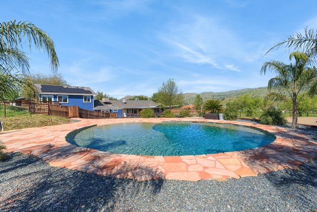 31393 Dahlem Drive, Exeter, CA 93221