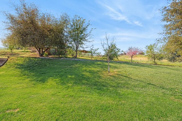 31393 Dahlem Drive, Exeter, CA 93221
