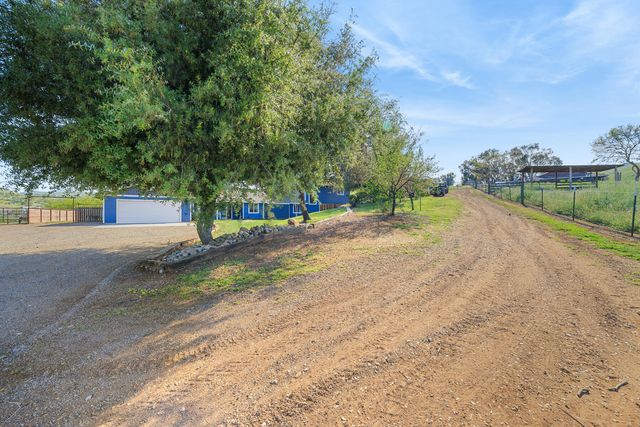 31393 Dahlem Drive, Exeter, CA 93221