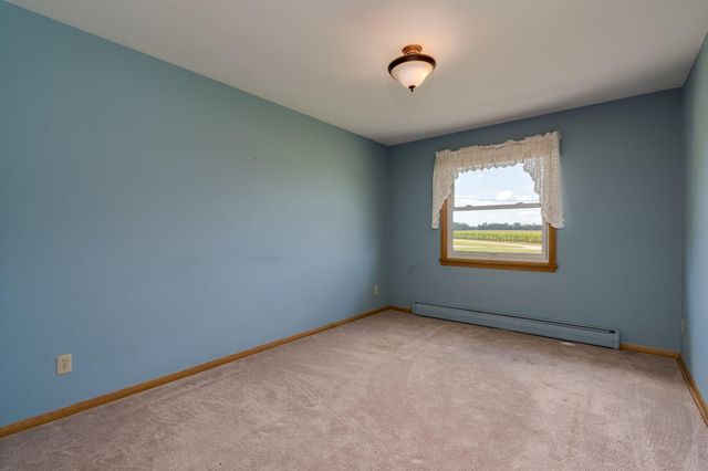 39321 141st Avenue, Montgomery, MN 56069