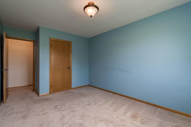 39321 141st Avenue, Montgomery, MN 56069