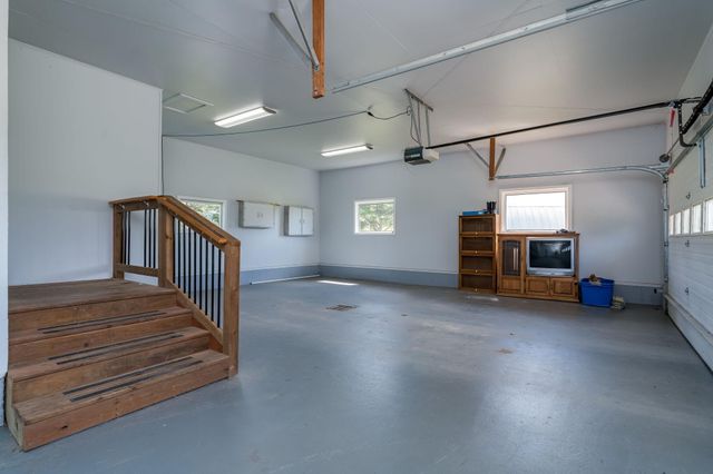 39321 141st Avenue, Montgomery, MN 56069