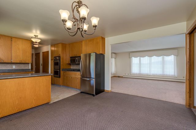 39321 141st Avenue, Montgomery, MN 56069