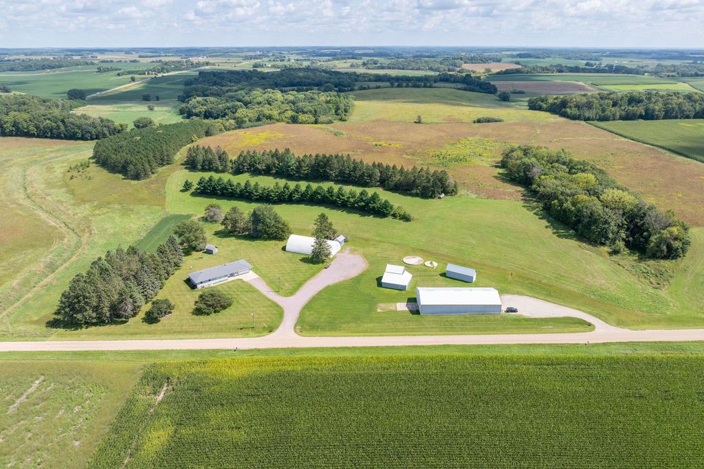 39321 141st Avenue, Montgomery, MN 56069