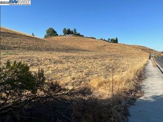 2901 Las Positas Rd, Livermore, CA 94551