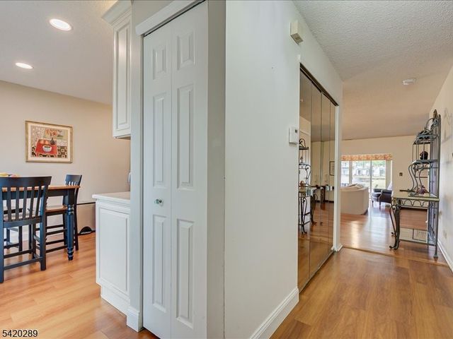 100 Goodwin Dr, North Brunswick Twp., NJ 08902