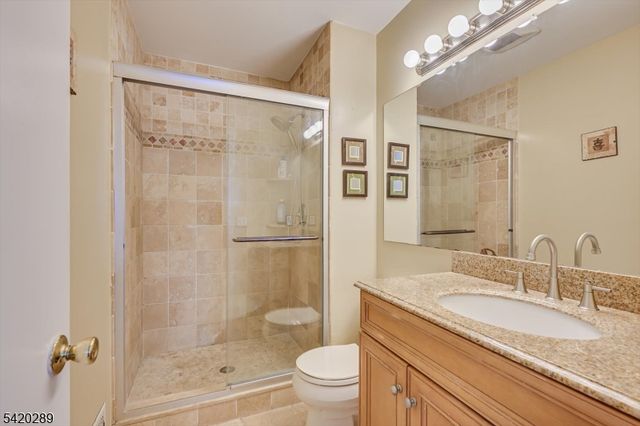 100 Goodwin Dr, North Brunswick Twp., NJ 08902