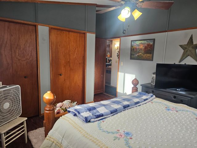 1700 Ohio Ave Avenue, Charles City, IA 50616