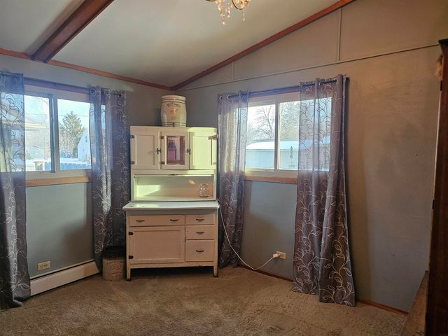 1700 Ohio Ave Avenue, Charles City, IA 50616