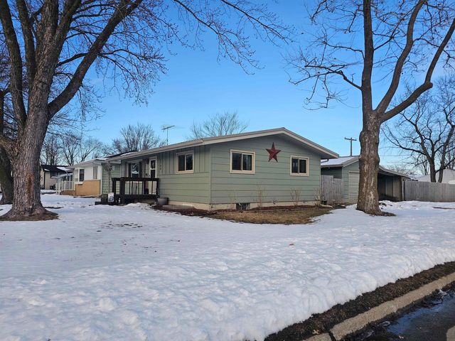 1700 Ohio Ave Avenue, Charles City, IA 50616