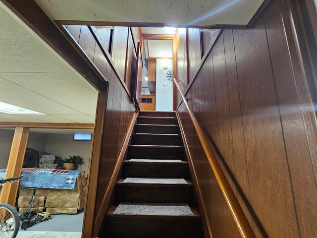 1700 Ohio Ave Avenue, Charles City, IA 50616