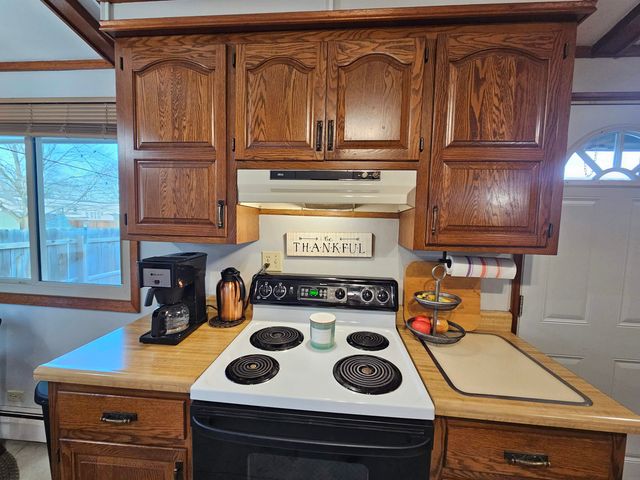 1700 Ohio Ave Avenue, Charles City, IA 50616