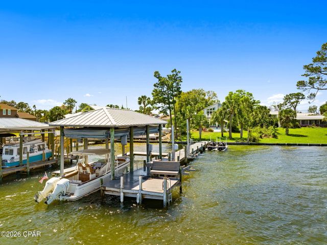 5706 S Lagoon Drive, Panama City, FL 32408