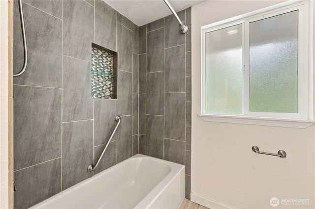 318 228th Street SE, Bothell, WA 98021