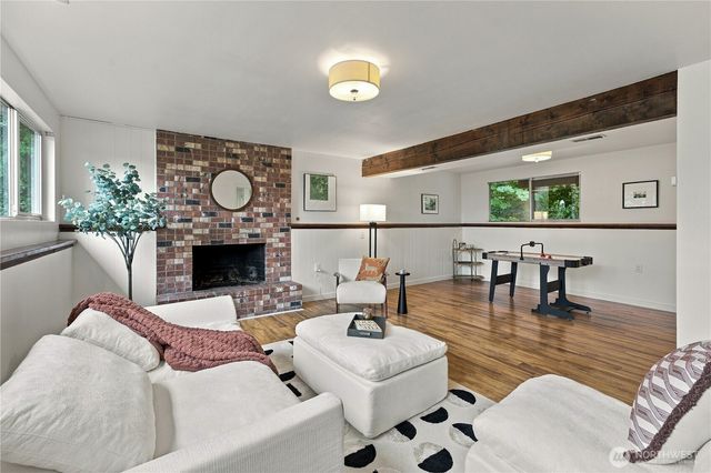 318 228th Street SE, Bothell, WA 98021
