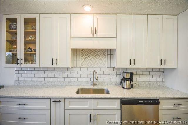 18 Sandy Point, Sanford, NC 27332