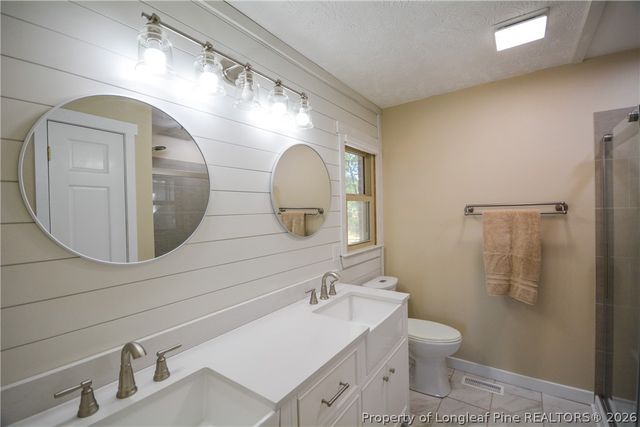 18 Sandy Point, Sanford, NC 27332
