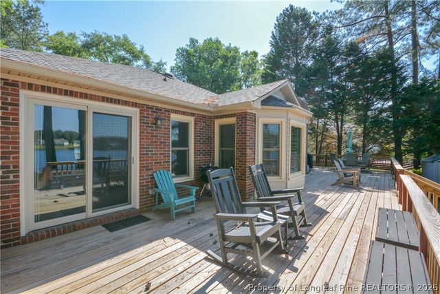 18 Sandy Point, Sanford, NC 27332